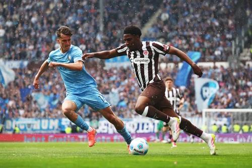 St. Pauli contre Bochum vfl