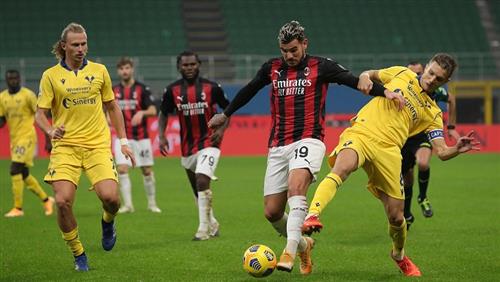 Vérone contre Milan AC