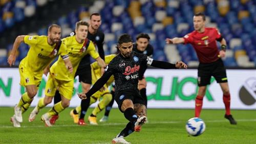 Naples vs Bologne