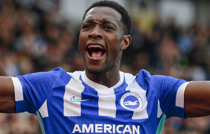 Welbeck : Manchester United est l'adversaire le plus fort ces derniers temps, mais il est frustré à cause d'erreurs qui lui ont fait perdre le ballon.