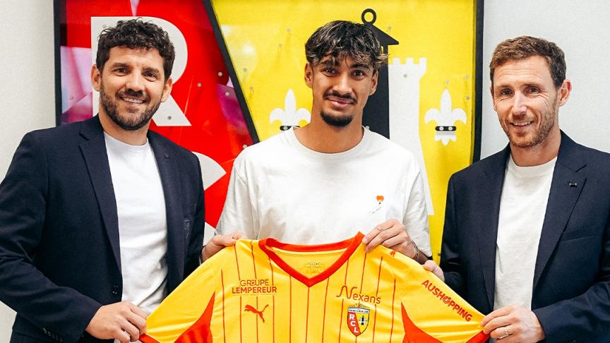 Officiel : Lens signe l'attaquant thaïlandais de 19 ans Garnier, contrat jusqu'en 2027
