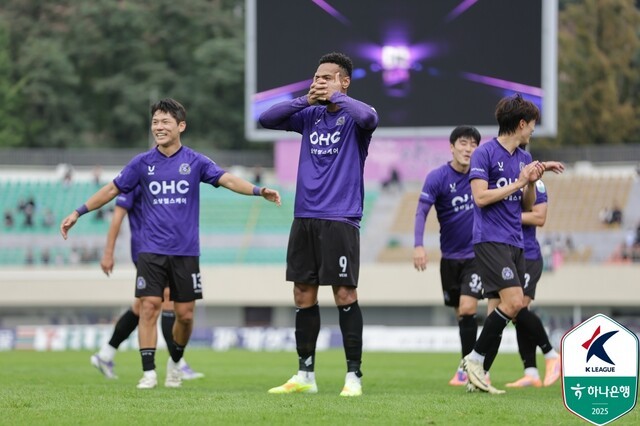 Anyang Sky Domination Motta : Il porte une attention particulière à l'entraînement du ballon de tête depuis qu'il est enfant, et son objectif est de gagner au moins 2 fois en play-offs