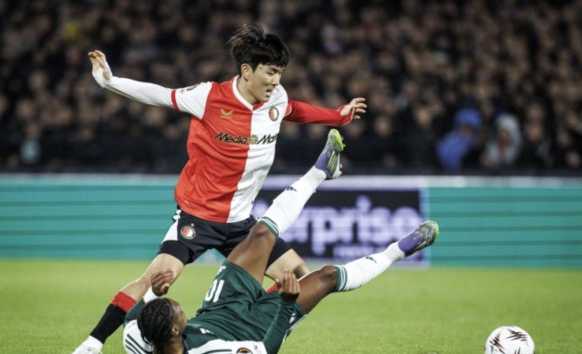 Officiel de la Fédération coréenne de football : Hwang In-beom s'est retiré de l'équipe nationale actuelle en raison d'une blessure et ne sera pas recruté.