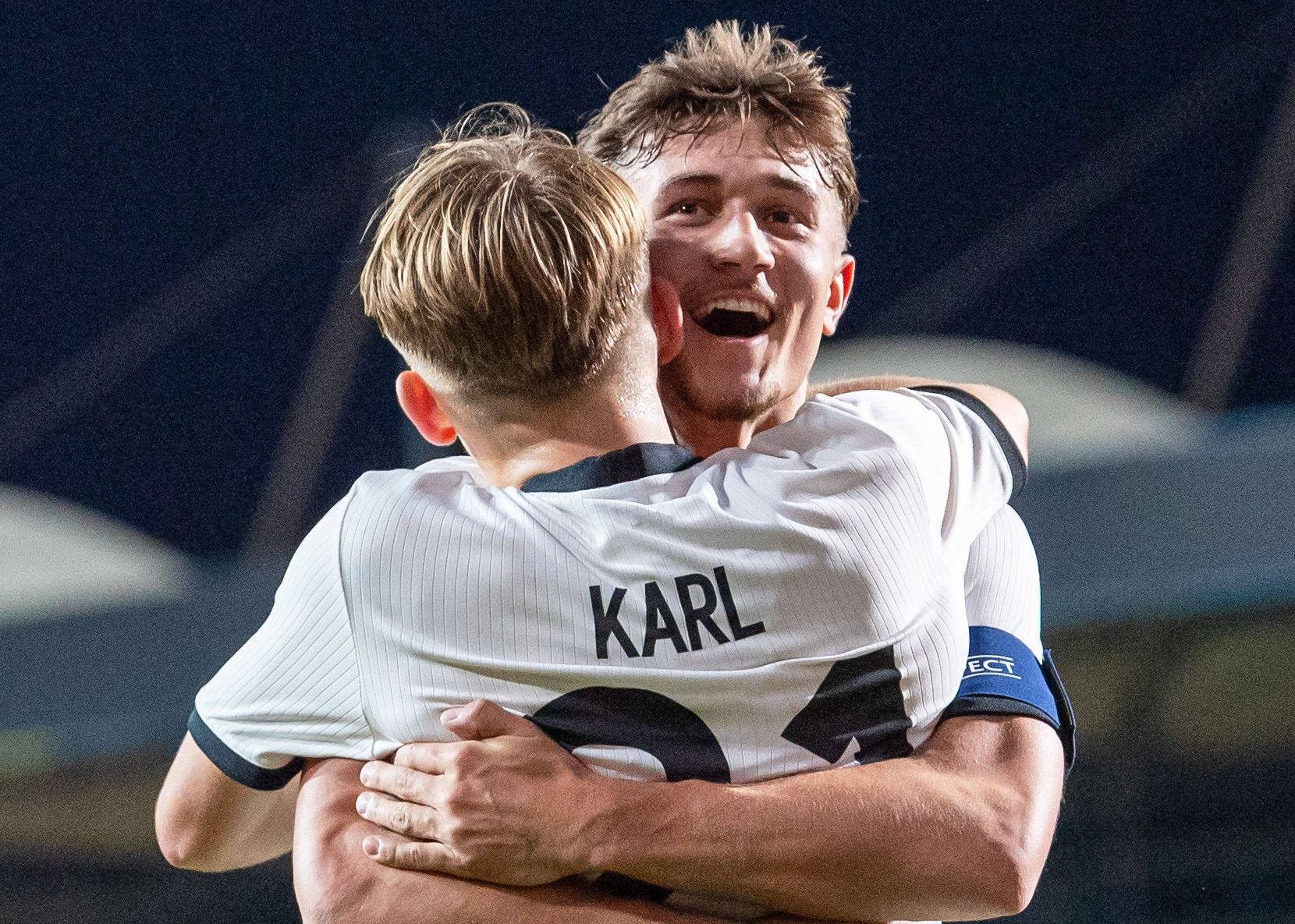 L'Allemagne U21 a battu Malte avec six buts, le jeune du Bayern Bischoff a inscrit un triplé et Karl a doublé