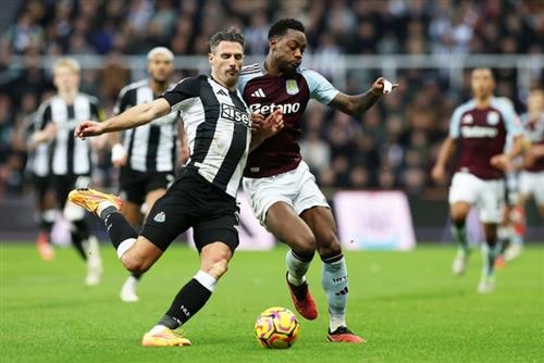 Newcastle United contre Aston Villa