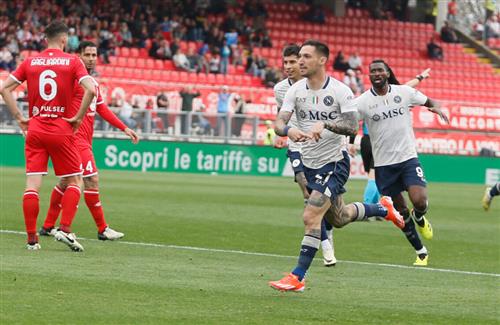 Monza contre Naples