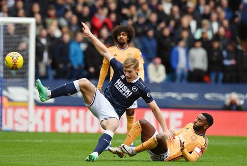 Millwall contre Leicester City