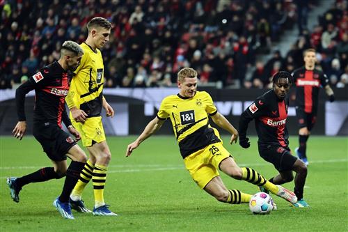 Bayer Leverkusen contre Borussia Dortmund