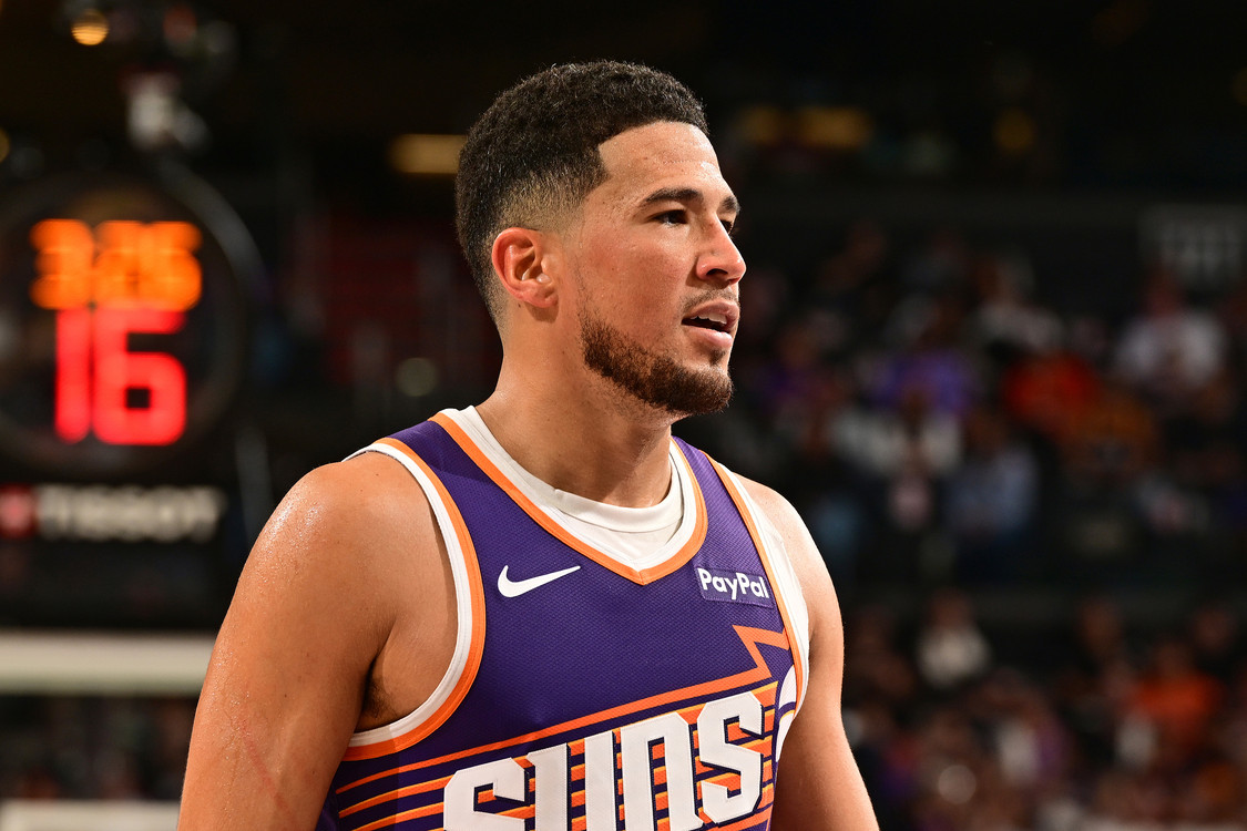 Booker : Ni Curry ni moi ne quitterons nos équipes respectives. La fidélité peut gagner le respect des fans et de la ligue.