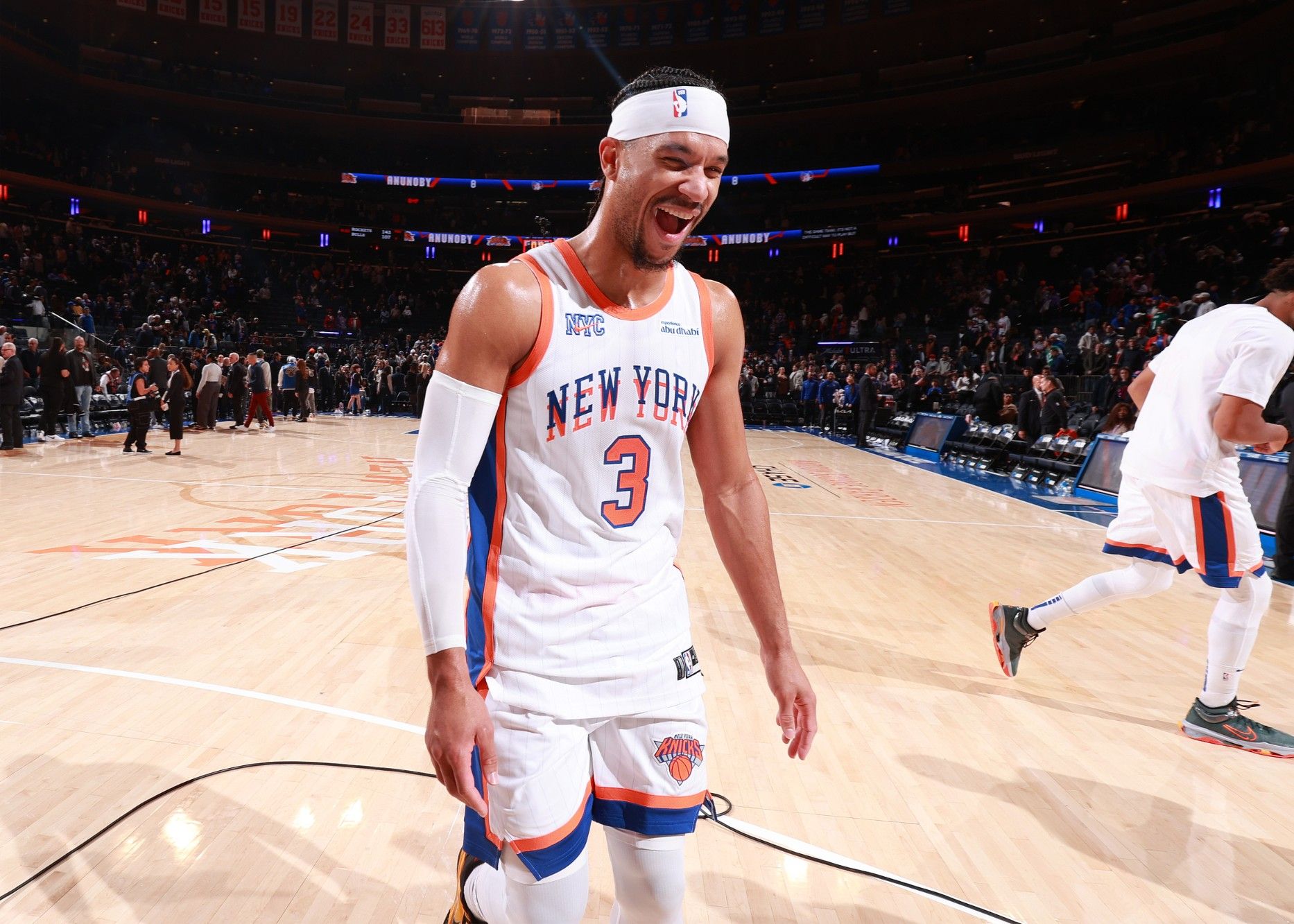 Ce sont des équipes complètement différentes ! Les Knicks ont marqué 42 points au premier quart-temps hier, mais n'en ont marqué que 42 à la mi-temps aujourd'hui.