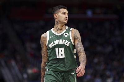 Officiel des Bucks : Kuzma s'est foulé la cheville gauche et ne reviendra pas pour ce match